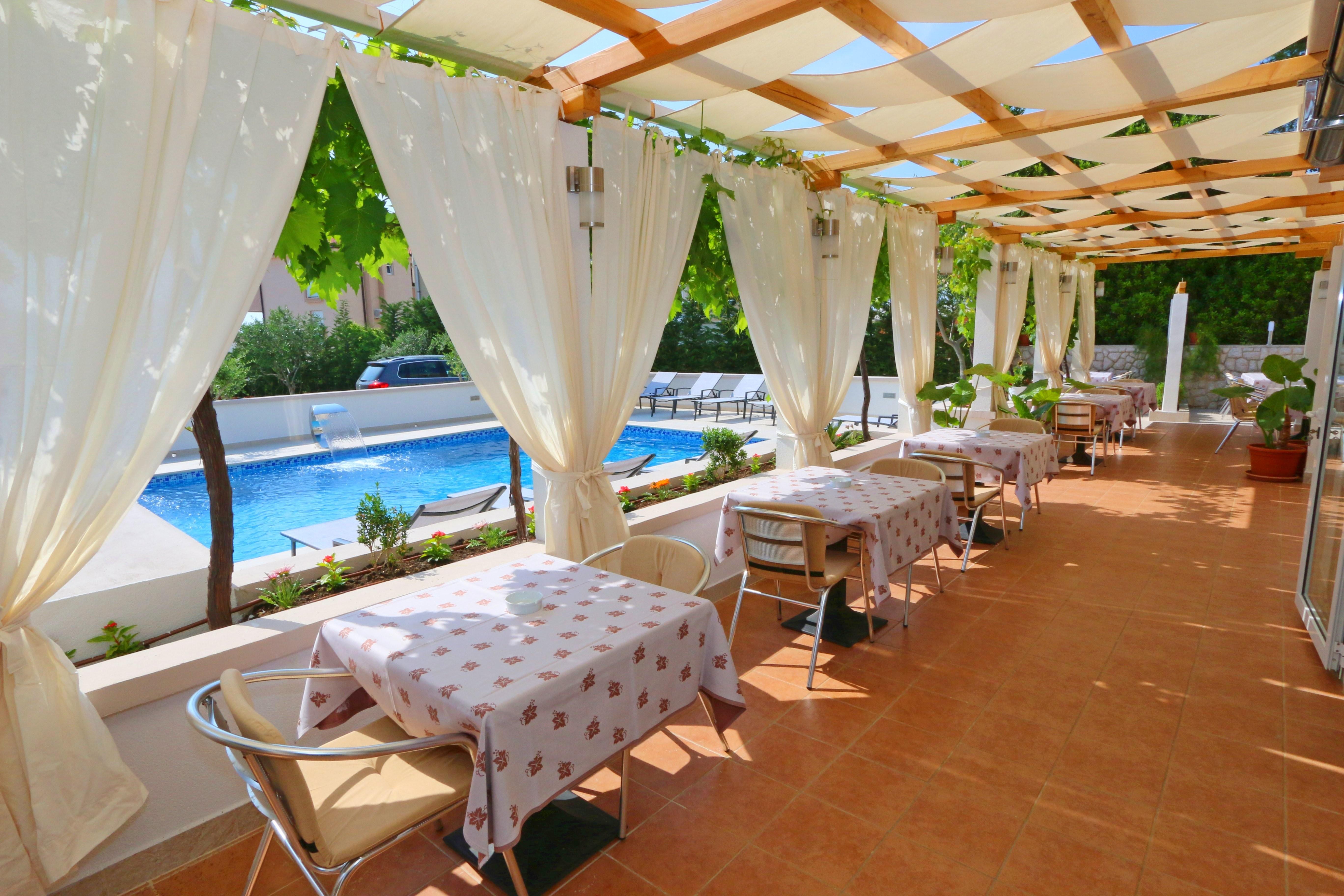 แพนชั่น คอมฟอร์ต บ็อค Hotel โนวาลยา ภายนอก รูปภาพ