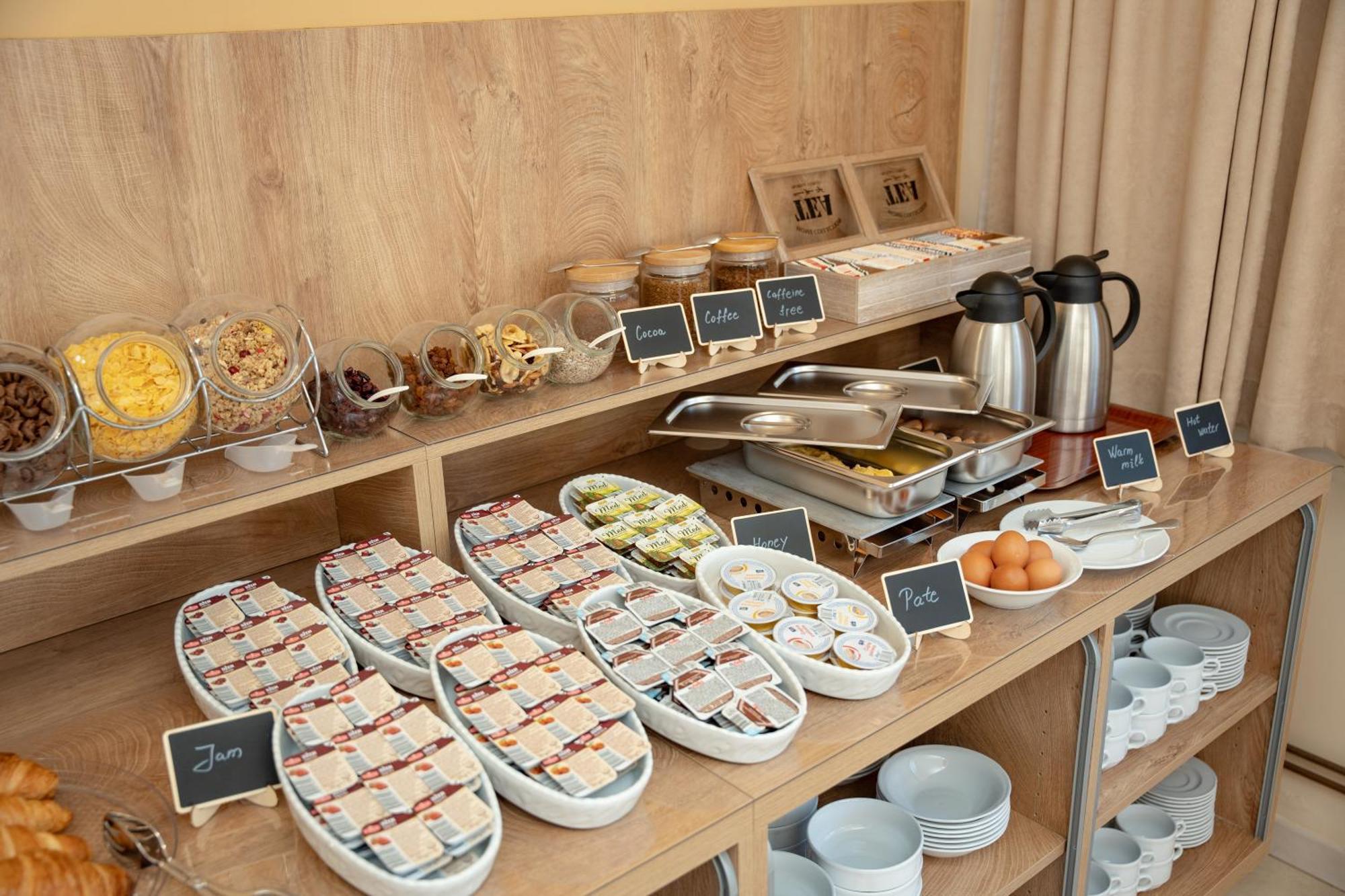 แพนชั่น คอมฟอร์ต บ็อค Hotel โนวาลยา ภายนอก รูปภาพ
