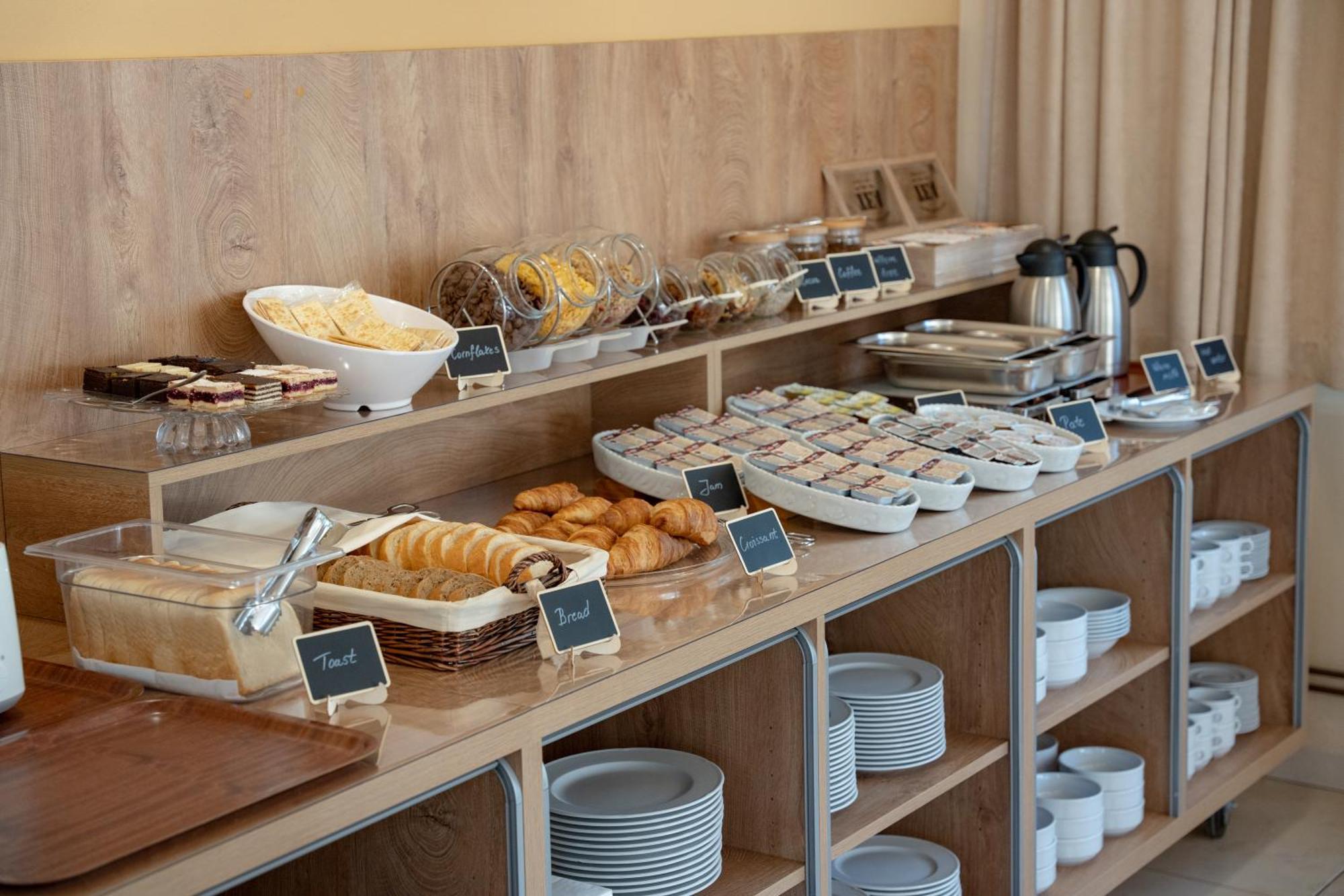 แพนชั่น คอมฟอร์ต บ็อค Hotel โนวาลยา ภายนอก รูปภาพ